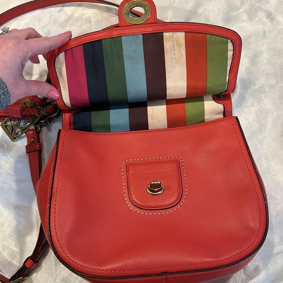 Vintage Coach Crossbody - Picture 6 of 14